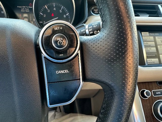 Used 2015 Land Rover Range Rover Sport HSE image 21