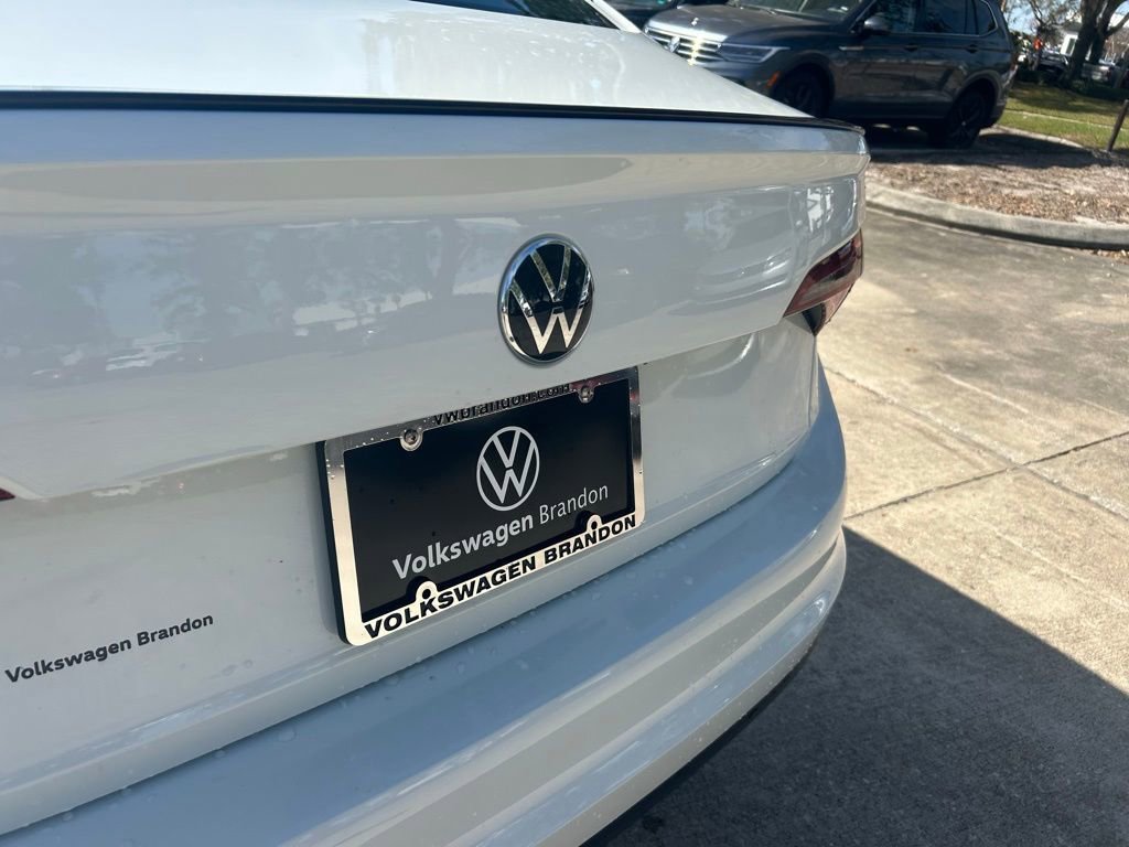 Used 2023 Volkswagen Jetta GLI Autobahn w/ GLI Black Package image 33