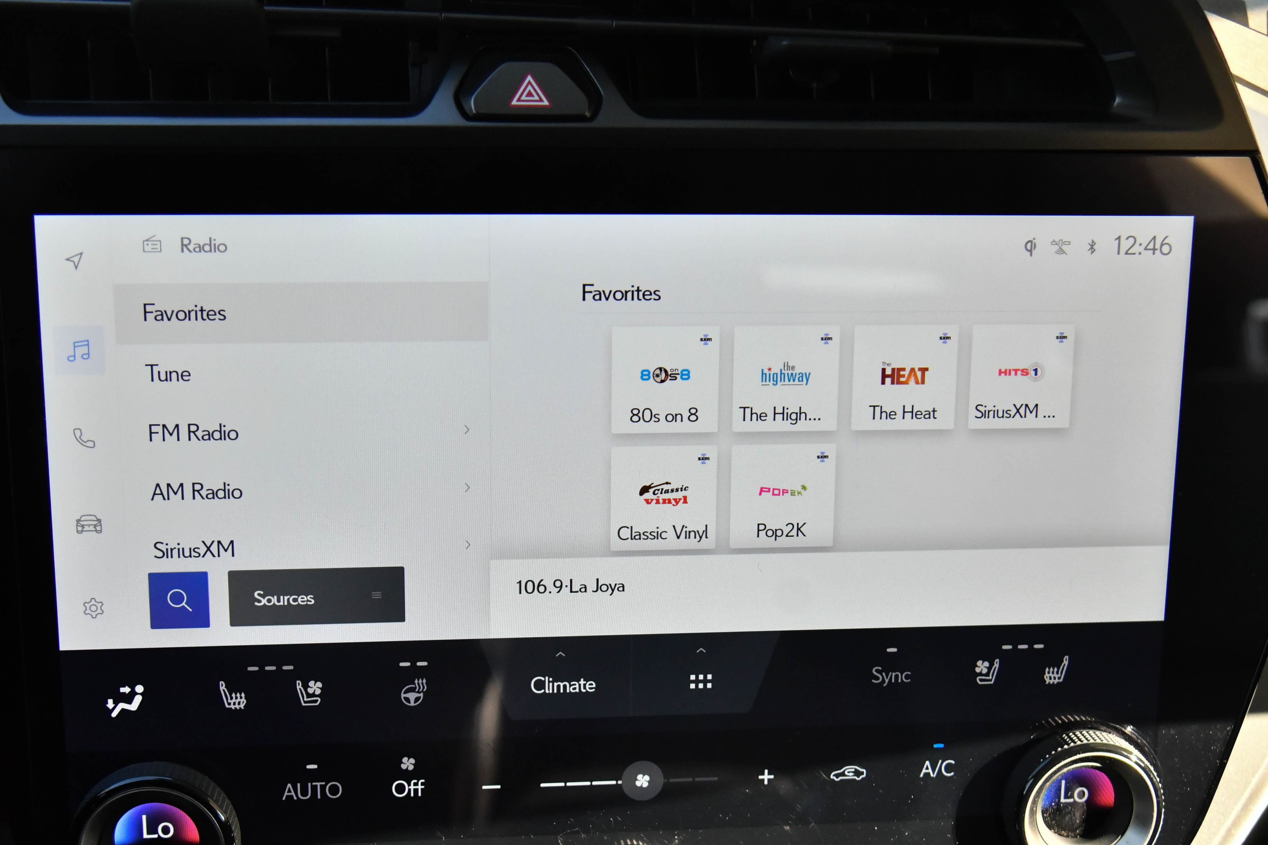 Used 2024 Lexus RZ 300e Premium image 25