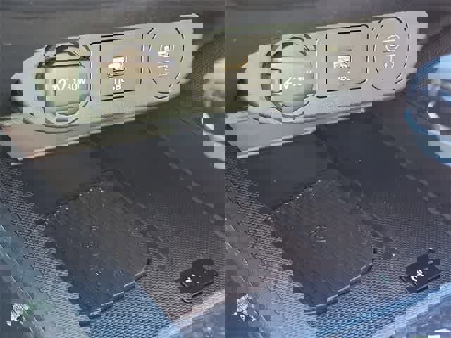 New 2026 Hyundai Elantra Sport image 13