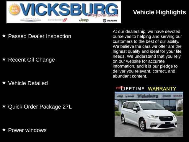 Used 2023 Chrysler Pacifica Touring-L image 19