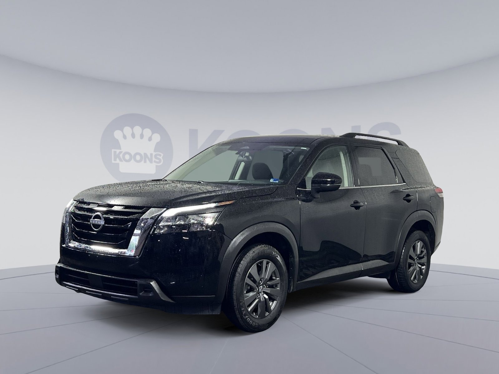Used 2024 Nissan Pathfinder SV