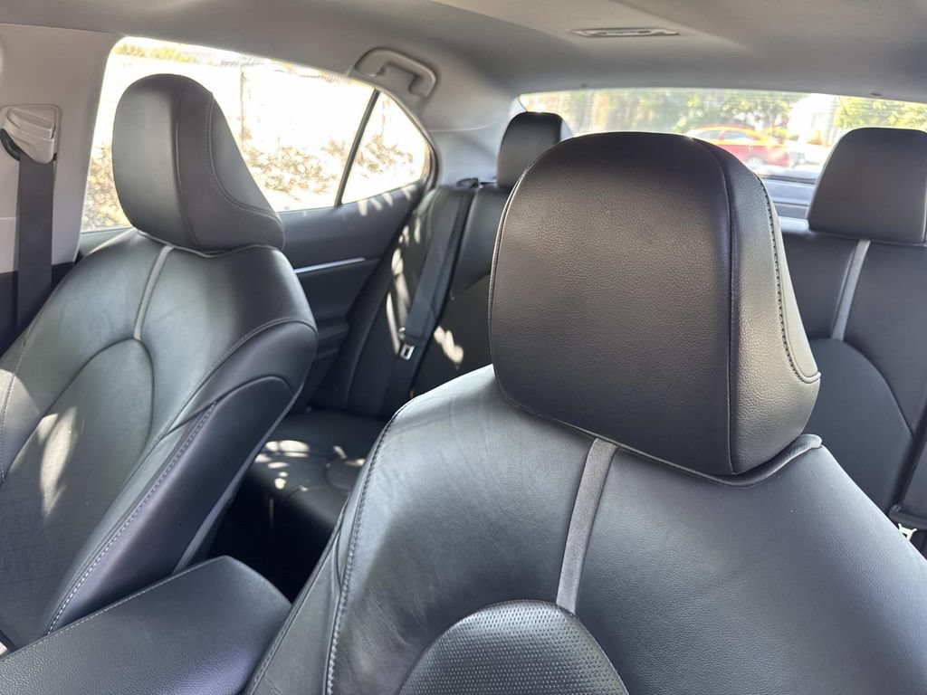 Used 2020 Toyota Camry XSE w/ Navigation Package FWD image 20