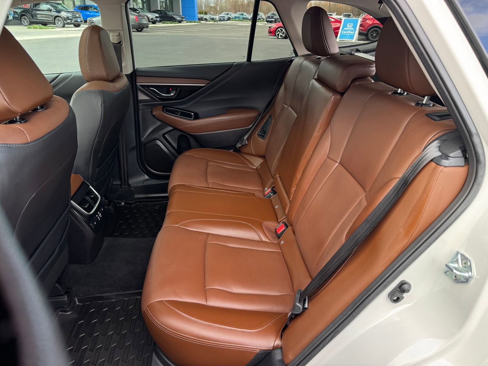 Used 2023 Subaru Outback Touring image 33