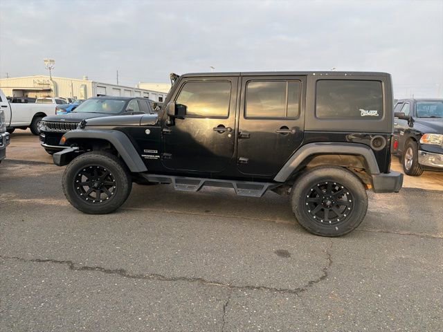 Used 2016 Jeep Wrangler Unlimited Sport image 8