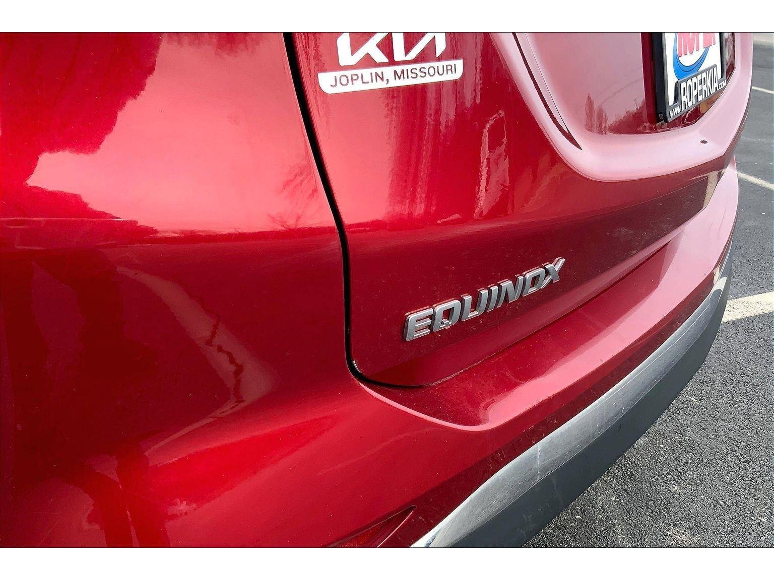 Used 2018 Chevrolet Equinox LT image 30