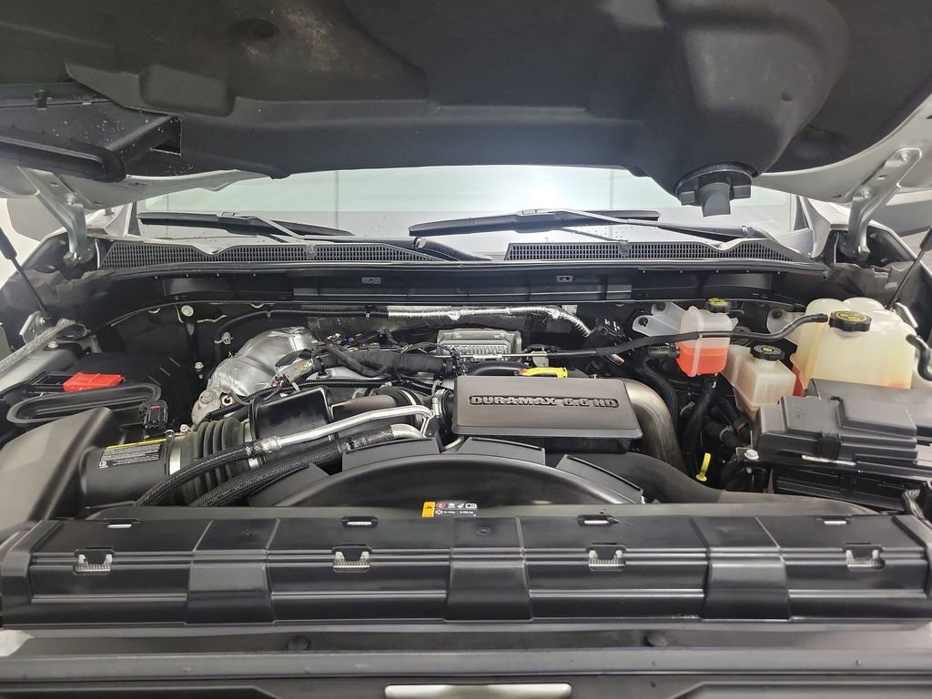 Used 2023 GMC Sierra 3500 Denali w/ Denali Ultimate Package AWD/4WD image 32