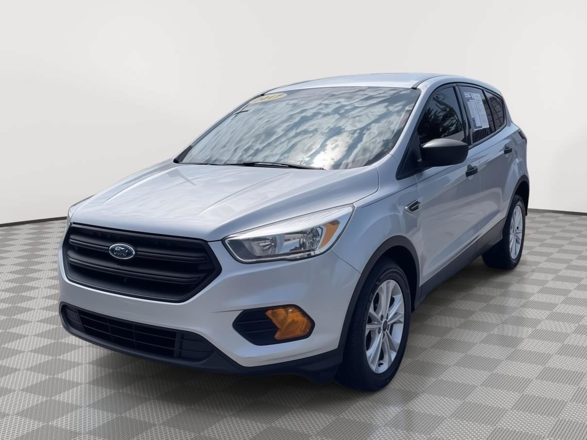 Used 2017 Ford Escape S FWD image 9