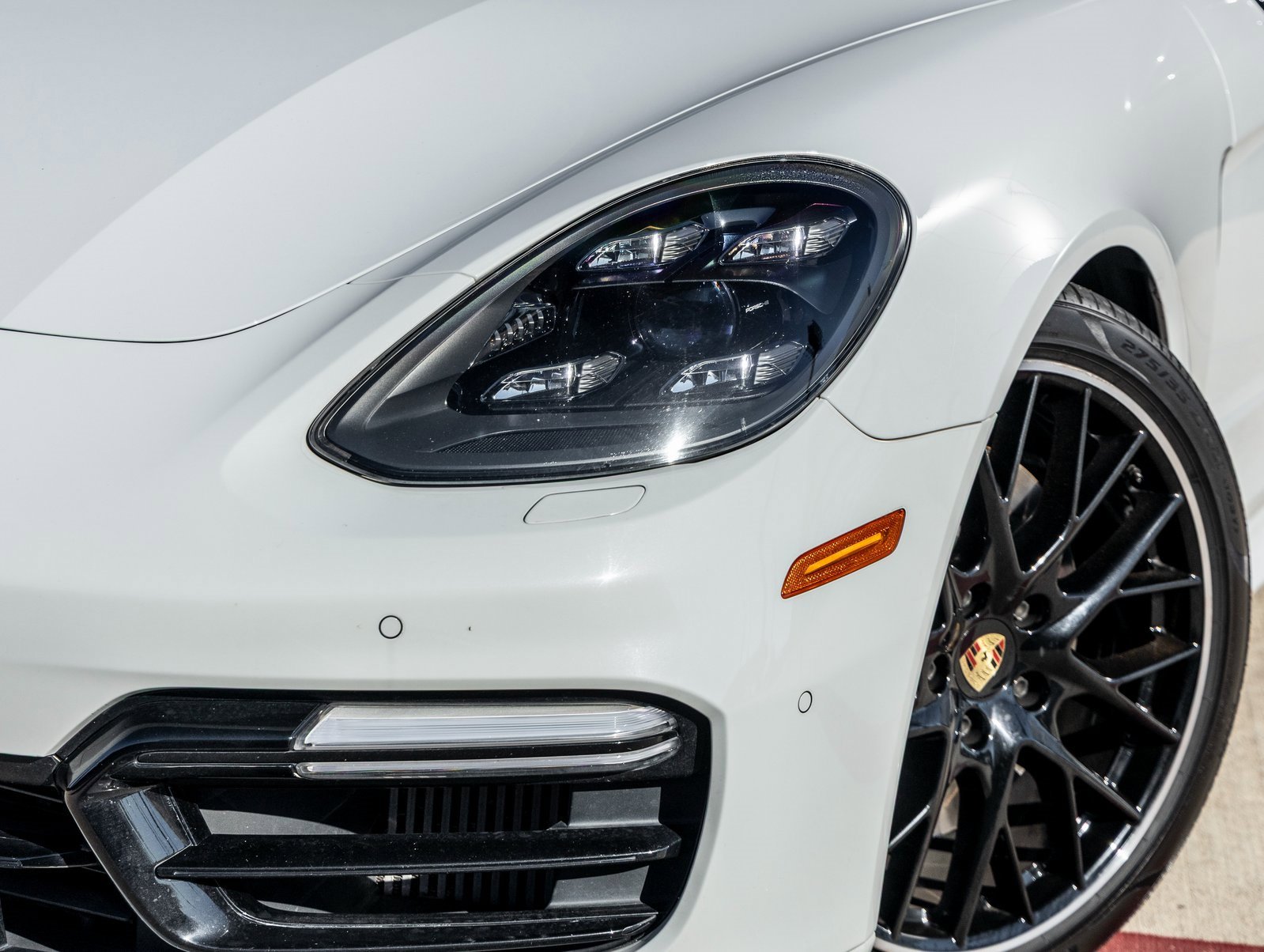 Used 2020 Porsche Panamera GTS image 14