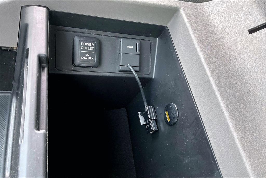 Used 2015 Honda Pilot LX image 15