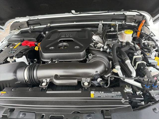 Certified 2025 Jeep Wrangler Unlimited Rubicon 4xe w/ Safety Group image 20