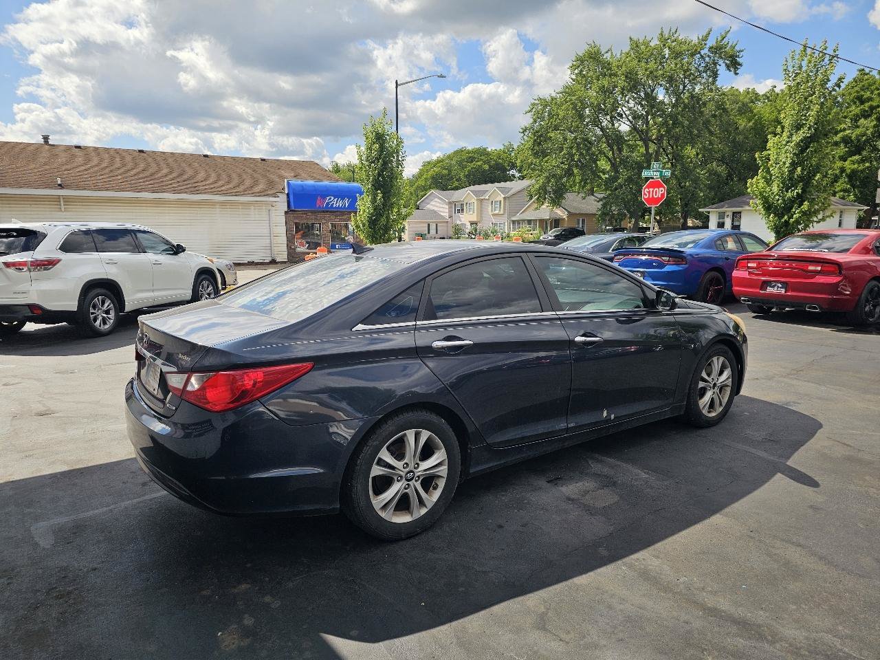Used 2011 Hyundai Sonata Limited FWD image 11
