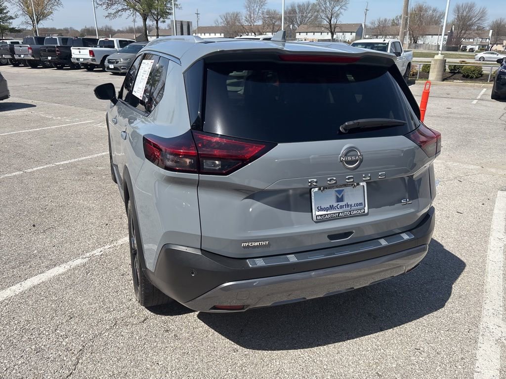 Used 2022 Nissan Rogue SL w/ SL Premium Package image 22
