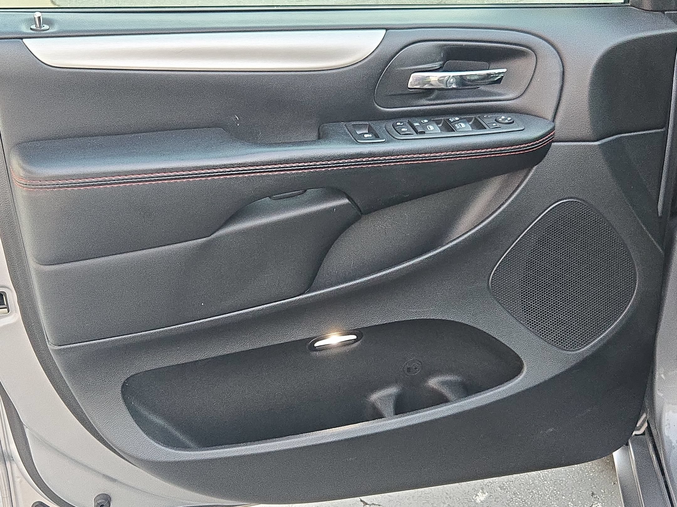Used 2019 Dodge Grand Caravan GT FWD image 20
