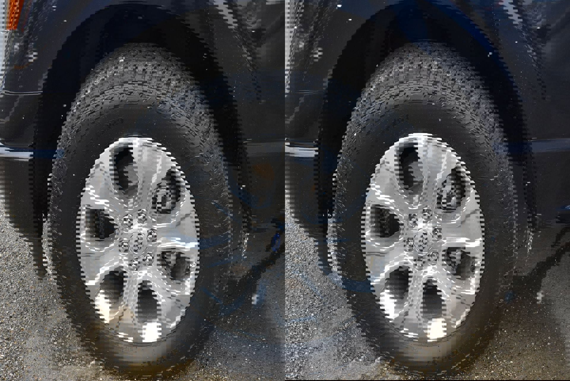 Used 2022 Ford F150 Platinum w/ Trailer Tow Package image 6