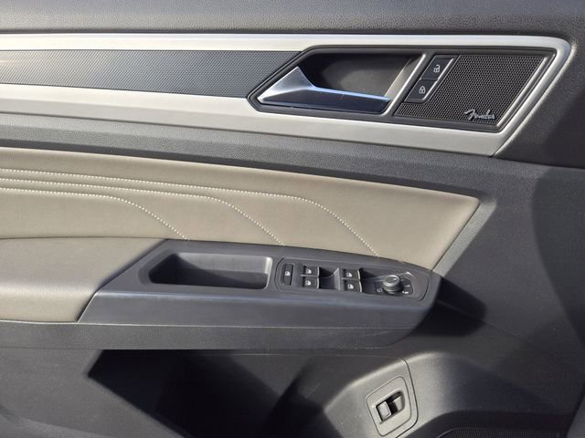 Used 2021 Volkswagen Atlas Cross Sport SEL Premium w/ Cross Sport MDO Package image 25