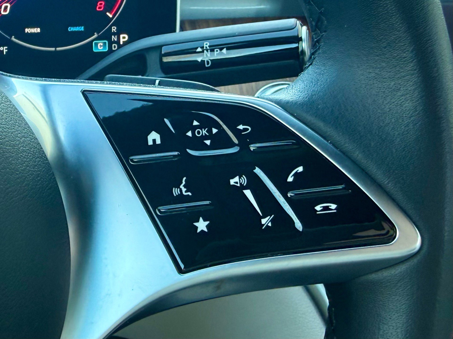 Used 2024 Mercedes-Benz C 300 Sedan image 35