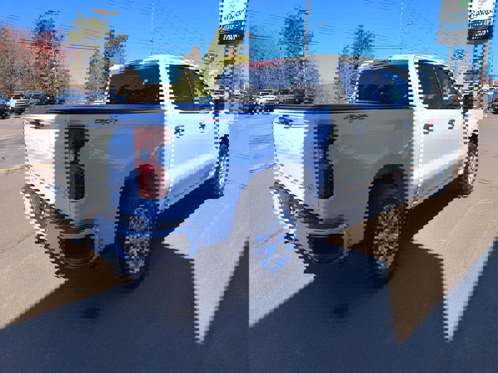 Used 2023 Chevrolet Silverado 1500 Custom image 8