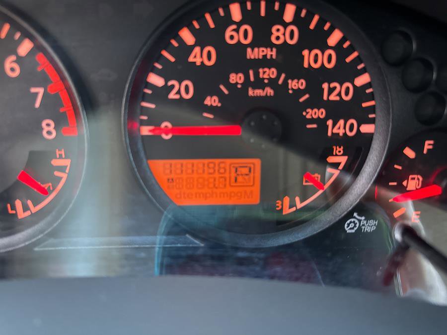 Used 2018 Nissan Frontier SV image 33