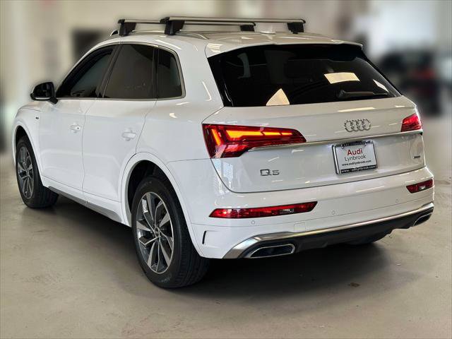 Used 2022 Audi Q5 2.0T Premium w/ Convenience Package image 6
