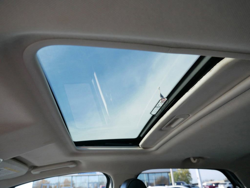 Certified 2021 Ford EcoSport SES image 9