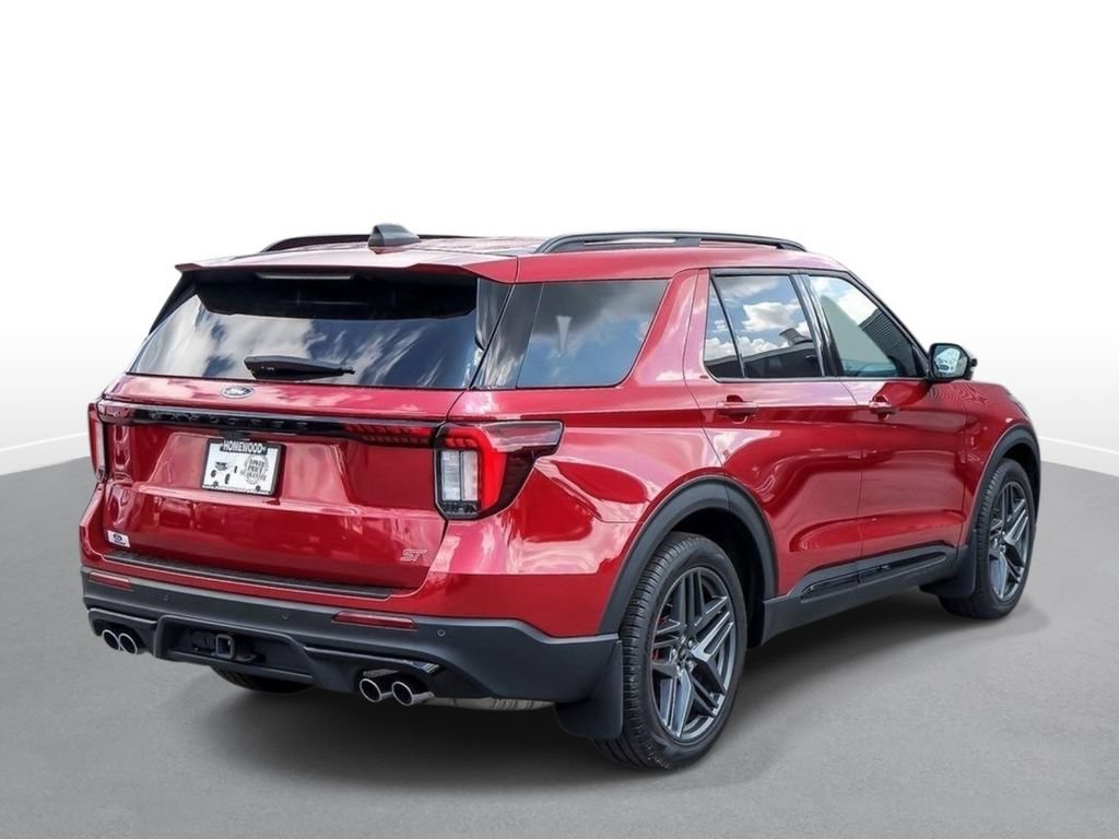 Certified 2025 Ford Explorer ST AWD/4WD image 10