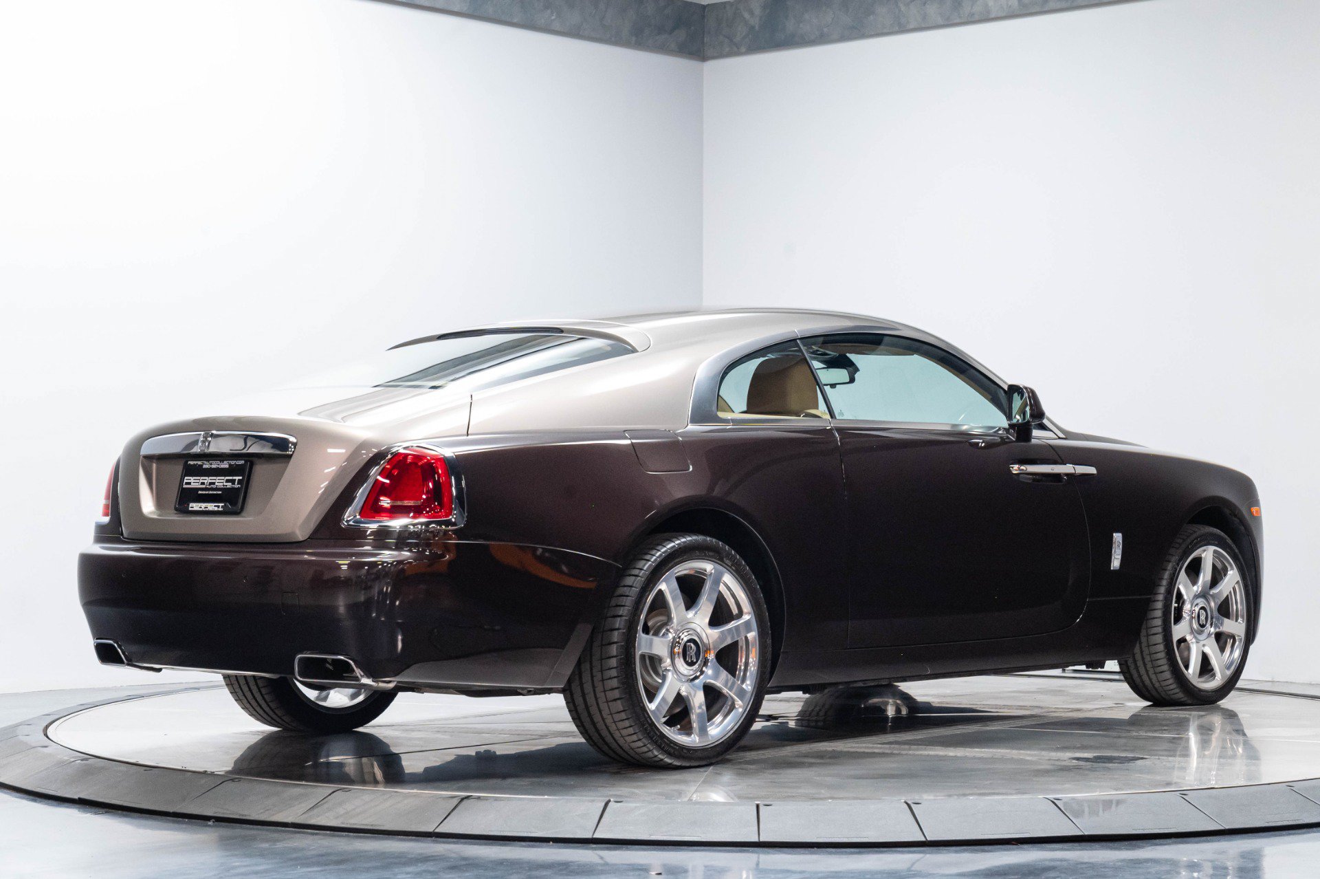 Used 2014 Rolls-Royce Wraith RWD image 16