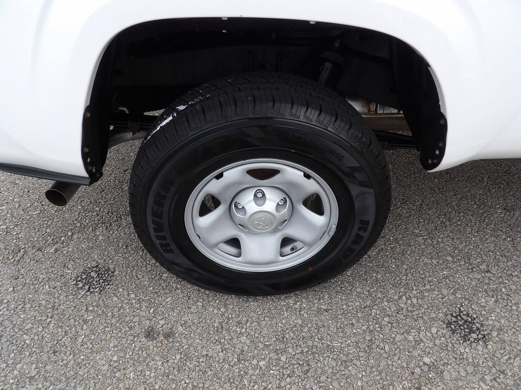 Used 2023 Toyota Tacoma SR RWD image 50