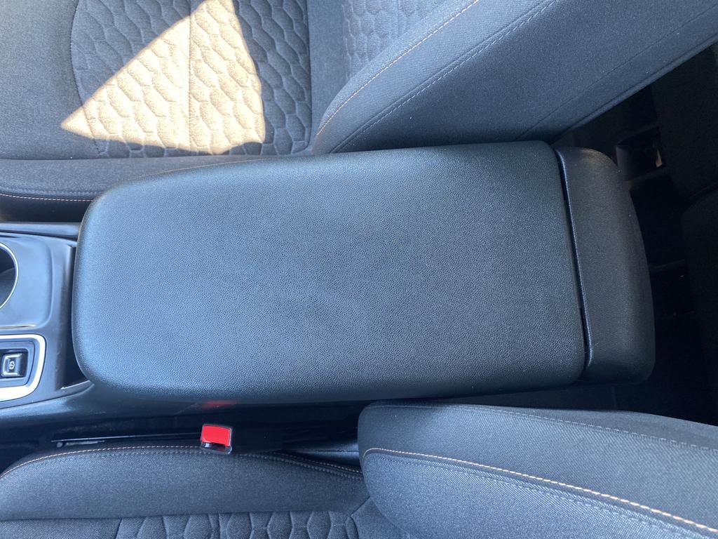 Used 2021 Chevrolet Equinox LT image 30