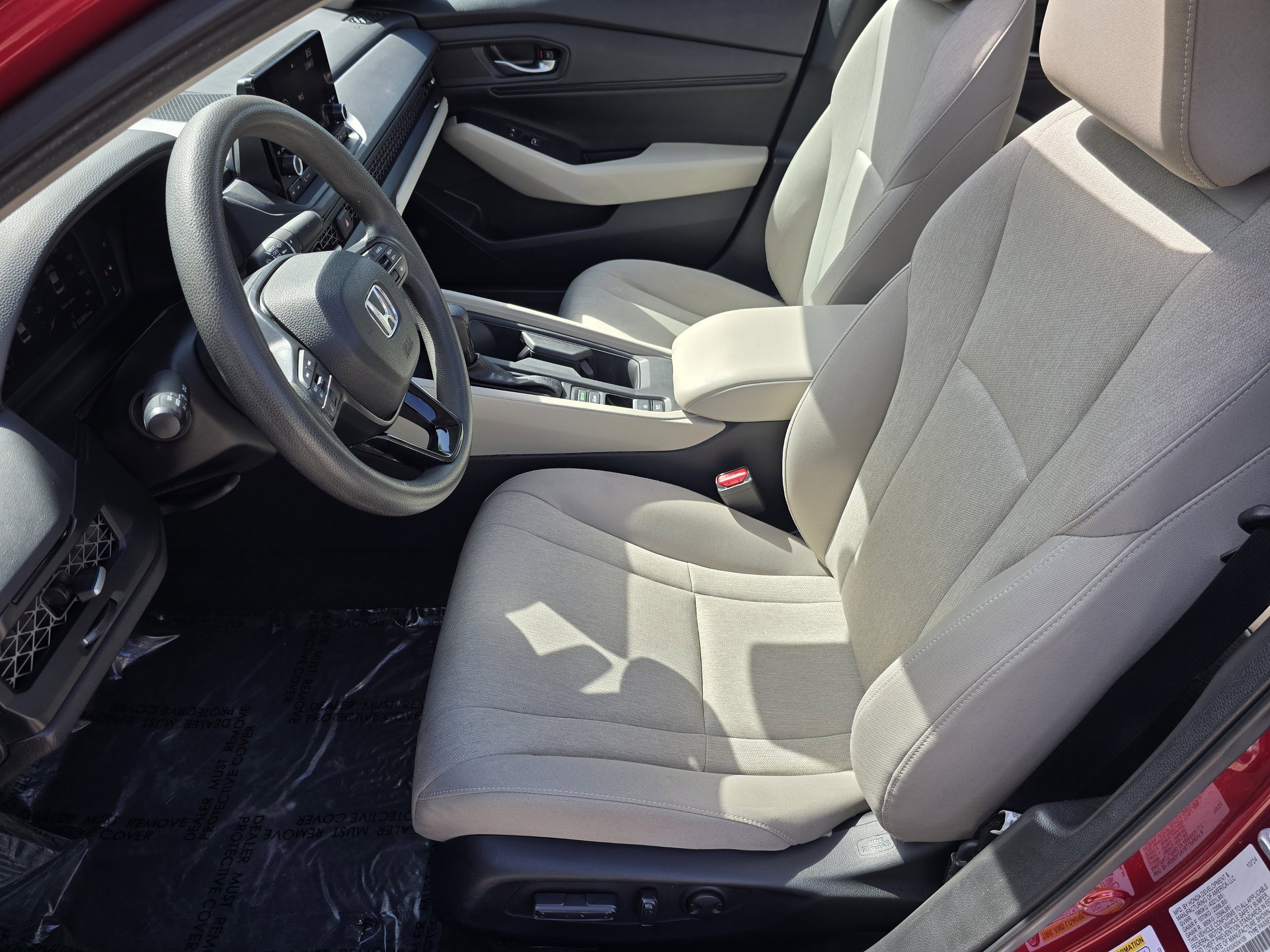 Used 2025 Honda Accord SE image 32