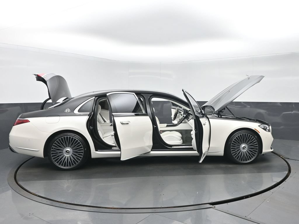 Used 2023 Mercedes-Benz Maybach S 580 4MATIC image 42