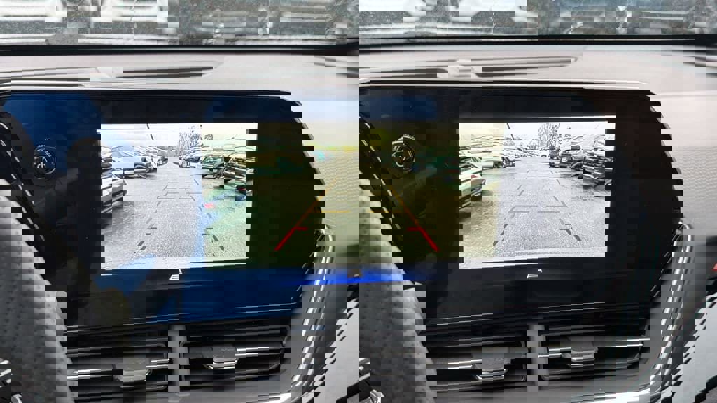 New 2026 Chevrolet Trax RS w/ Sunroof Package image 26