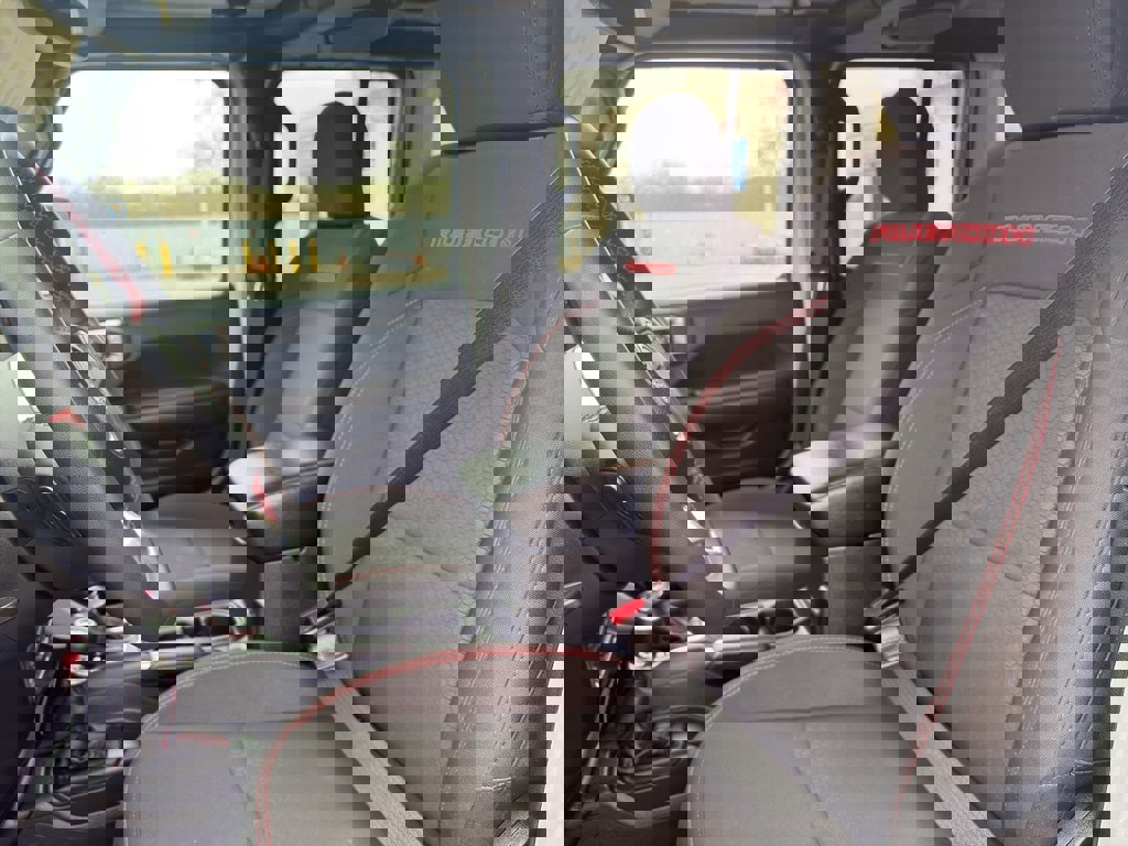 Used 2023 Jeep Wrangler Unlimited Rubicon image 9