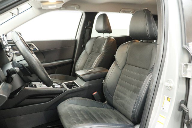 Used 2022 Mitsubishi Outlander SEL Black Edition AWD/4WD image 8