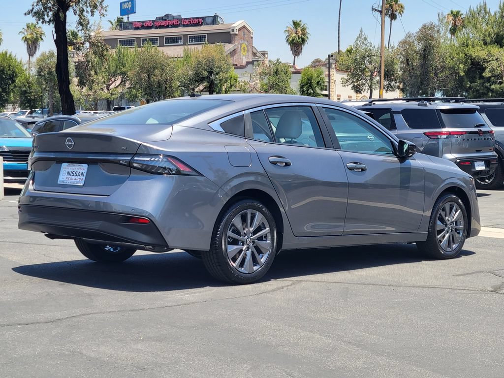 New 2026 Nissan Sentra SL w/ Floor Mat Package FWD image 2