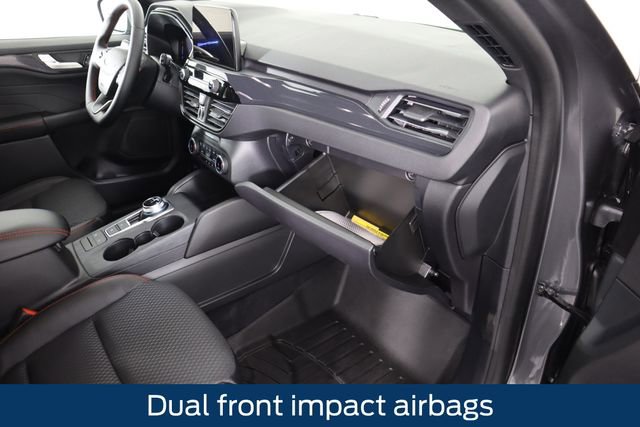 New 2026 Ford Escape ST-Line w/ Cold Weather Package image 32