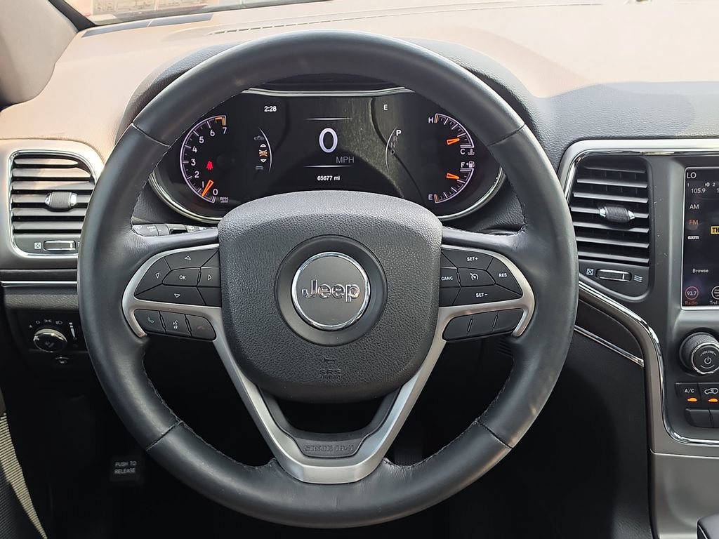 Used 2018 Jeep Grand Cherokee Limited AWD/4WD image 18