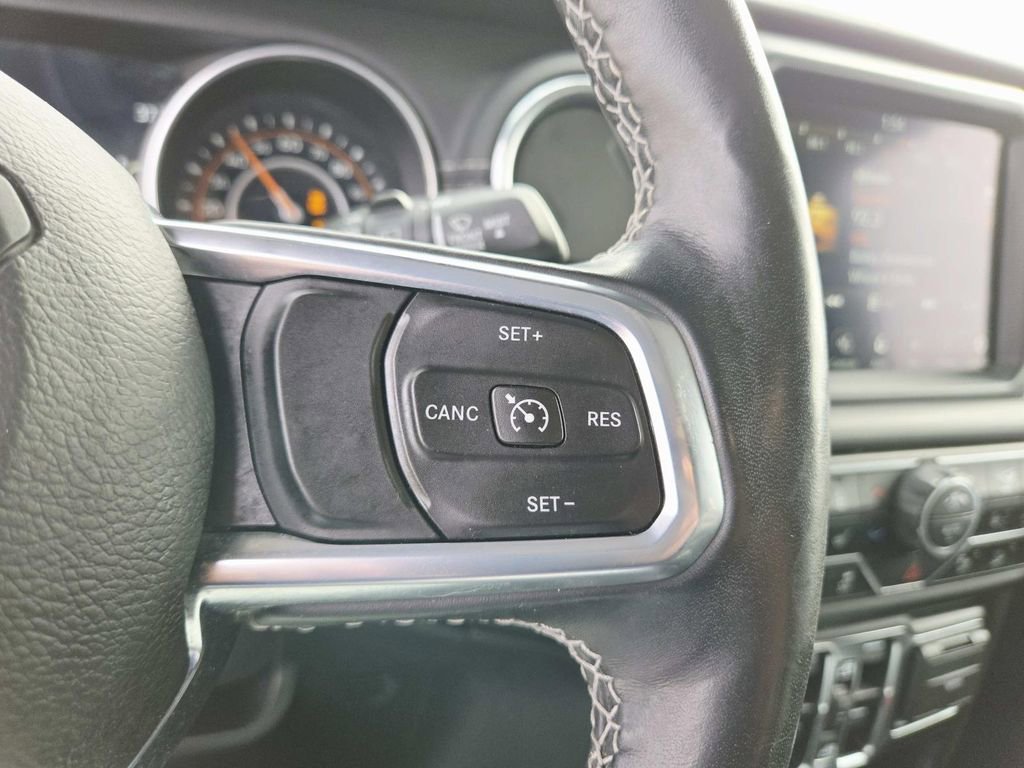 Certified 2021 Jeep Wrangler Unlimited Sahara image 24