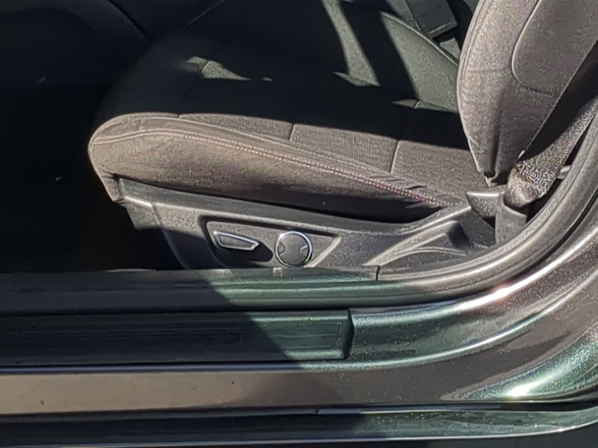 Used 2016 Ford Mustang V6 w/ Equipment Group 051A image 12