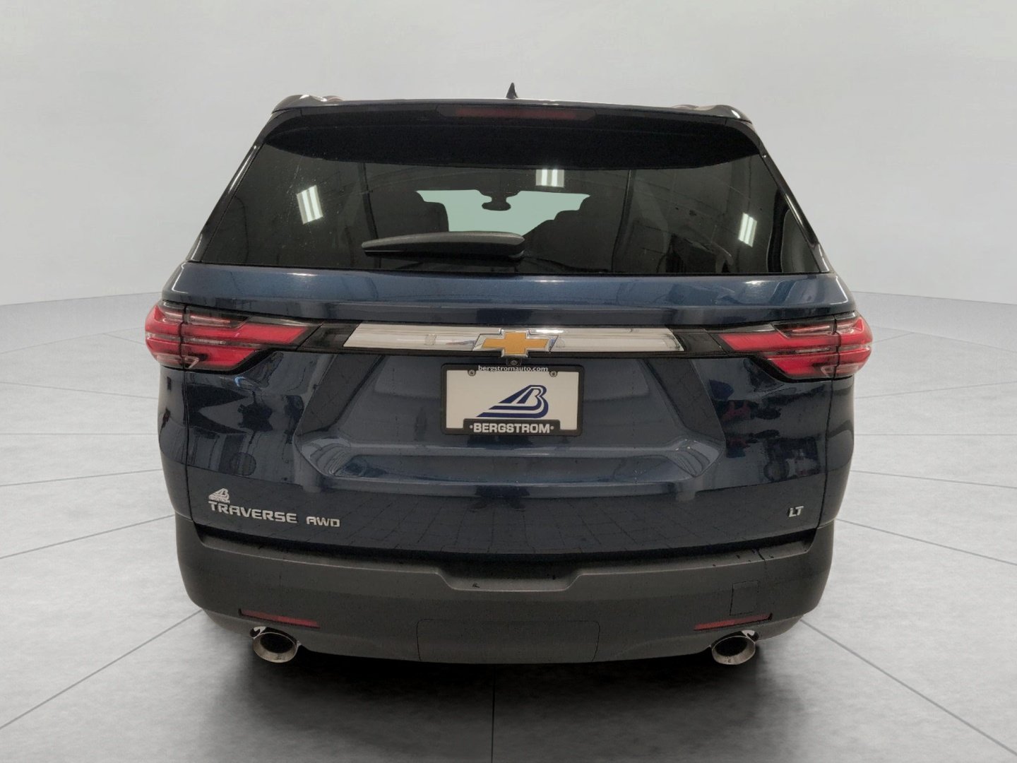 Used 2023 Chevrolet Traverse LT w/ LPO, Floor Liner Package AWD/4WD image 25