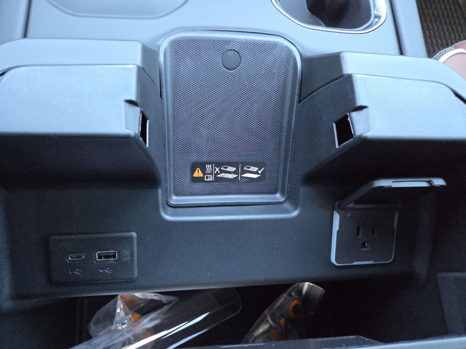 New 2026 GMC Sierra 1500 Denali Ultimate image 11