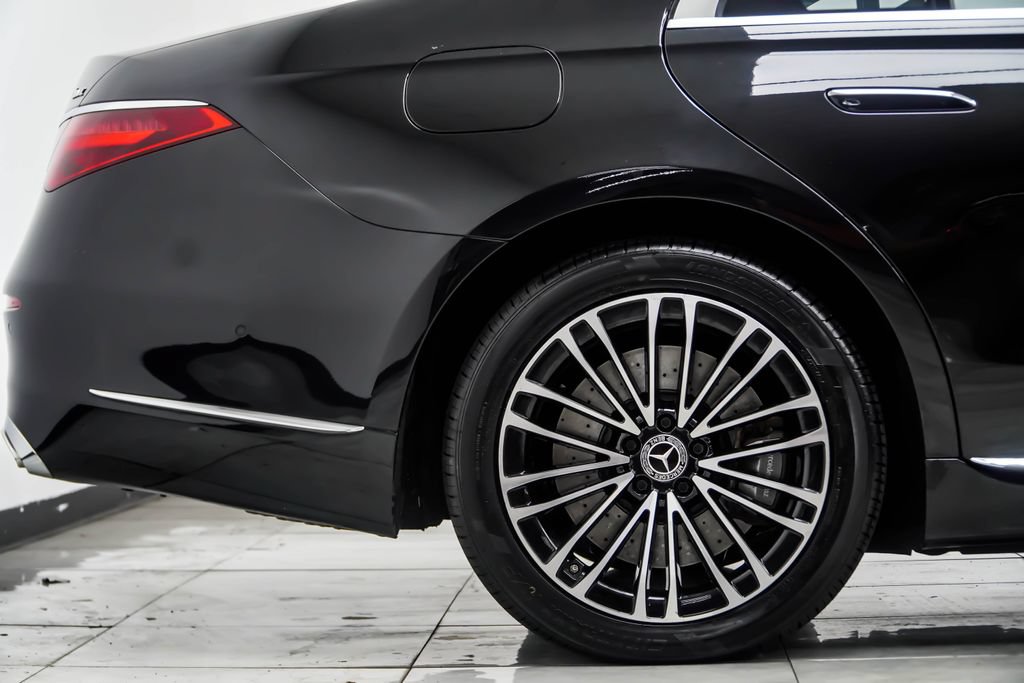Used 2023 Mercedes-Benz S 580e 4MATIC Sedan w/ Warmth & Comfort Package image 7
