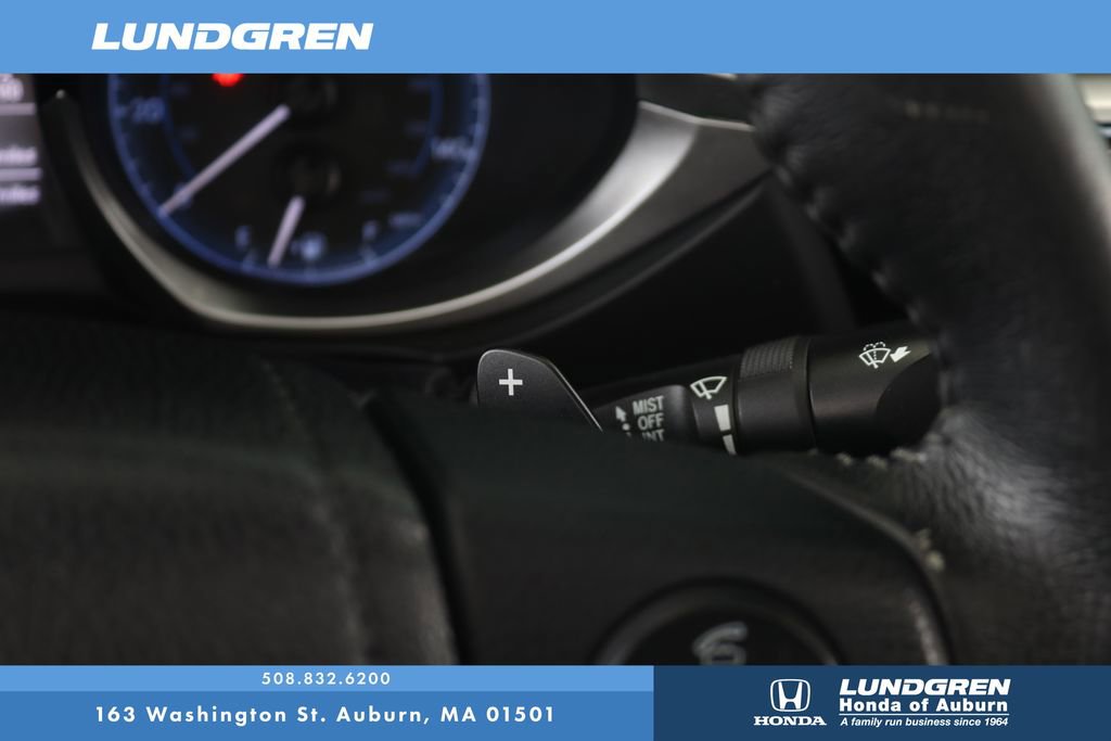 Used 2015 Toyota Corolla S FWD image 19