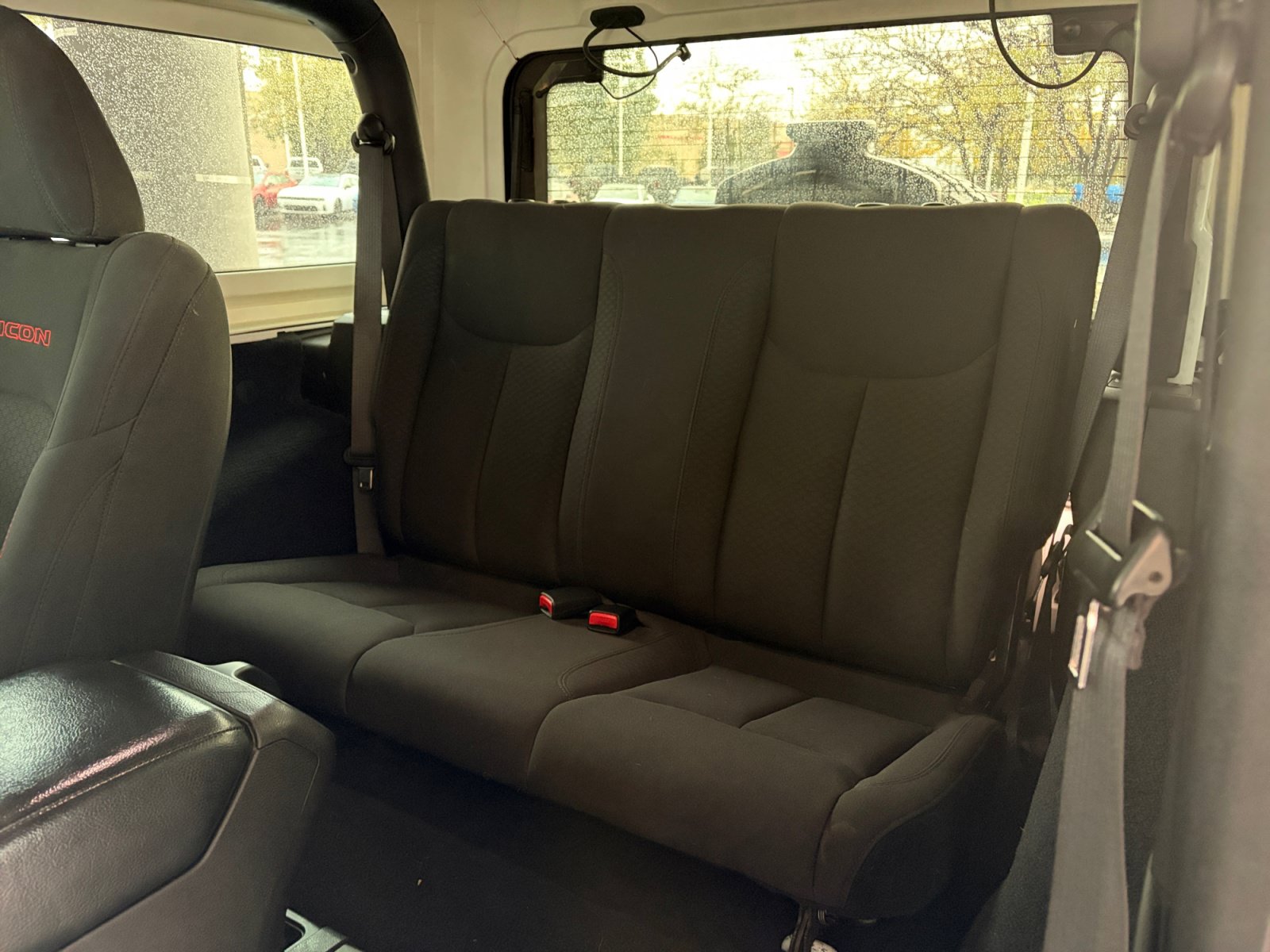 Used 2018 Jeep Wrangler Rubicon AWD/4WD image 23