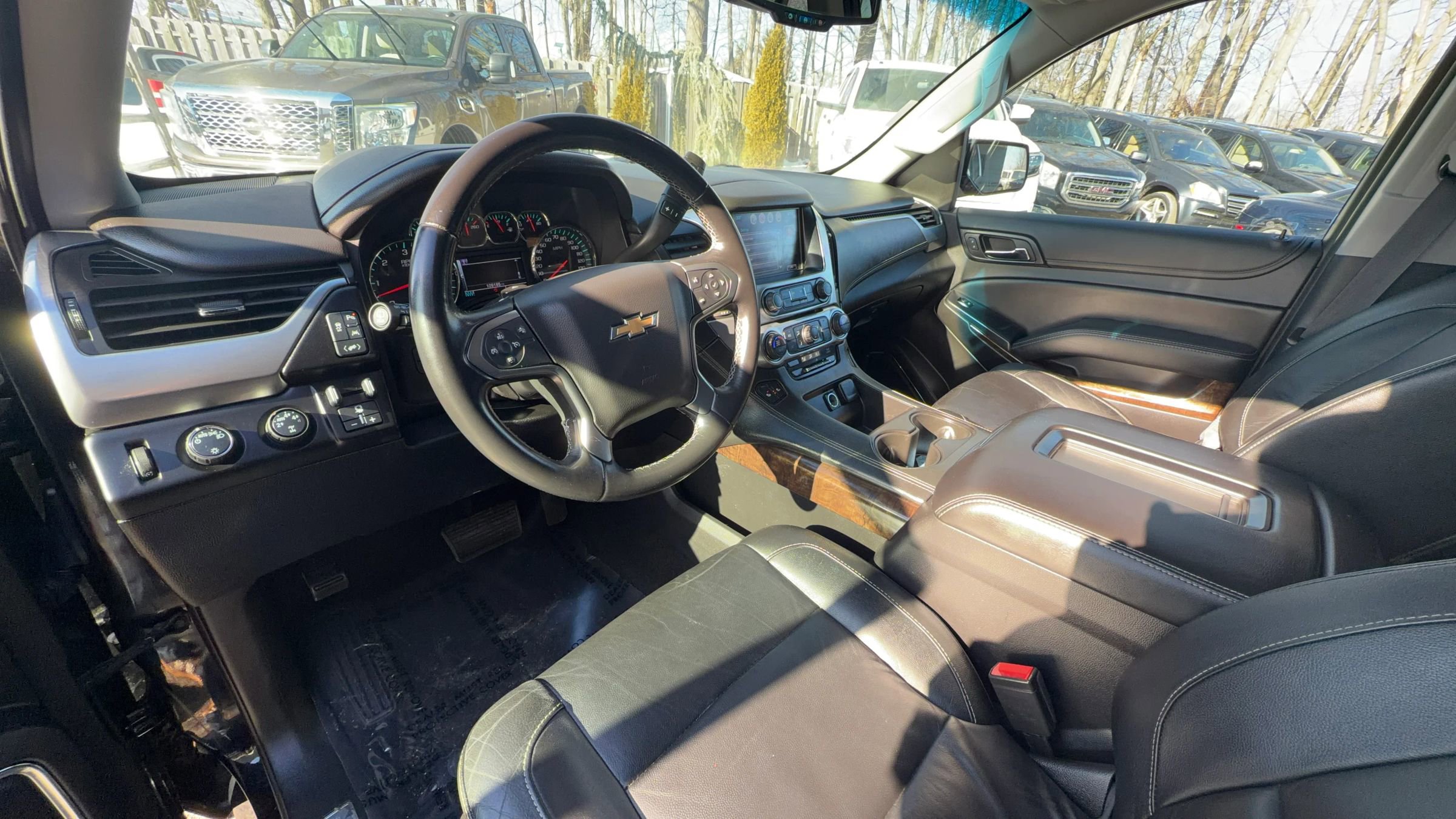 Used 2016 Chevrolet Suburban LT w/ Max Trailering Package image 17