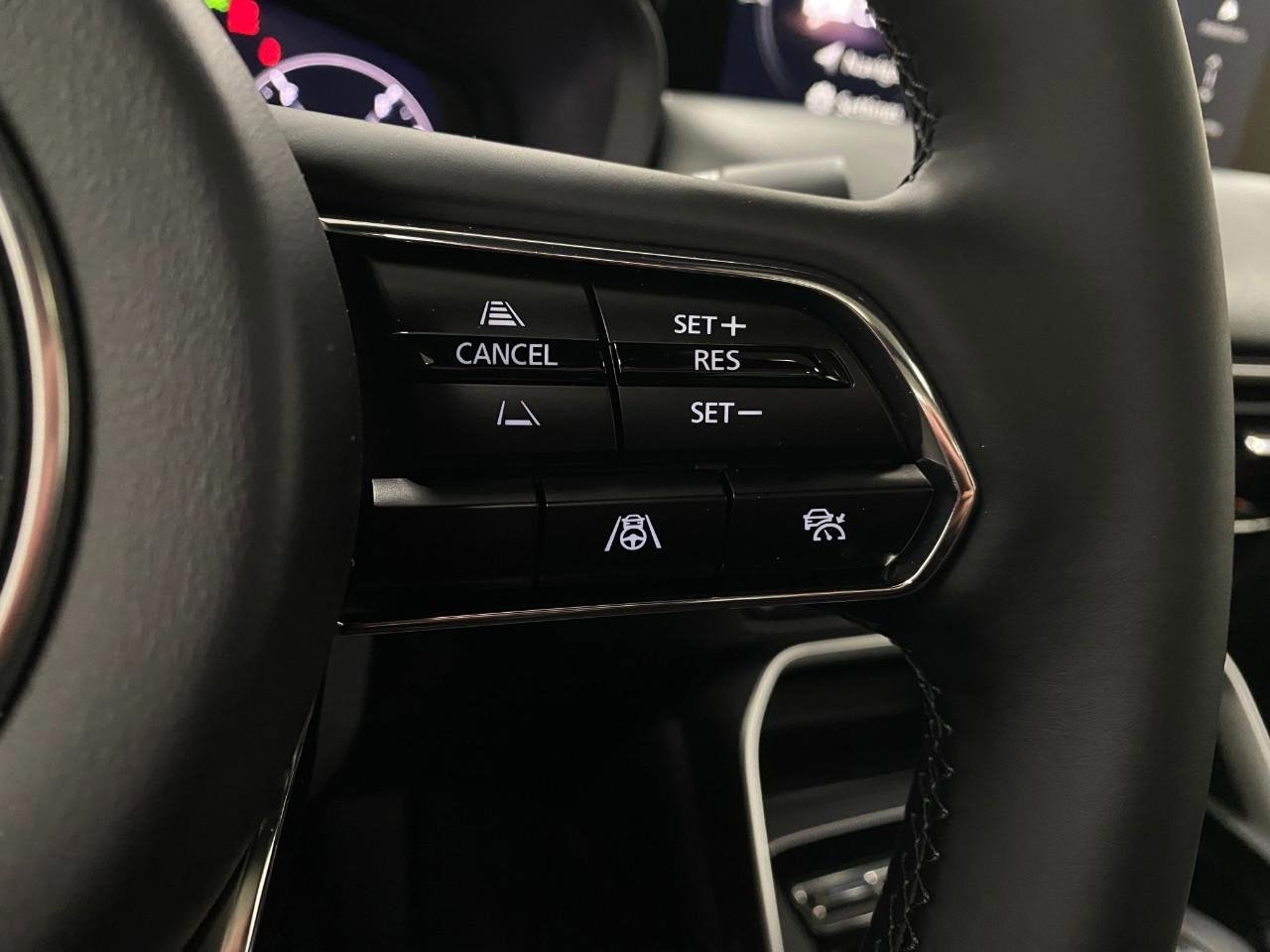 New 2026 MAZDA CX-90 Plug-In Hybrid w/ Premium Plus image 17