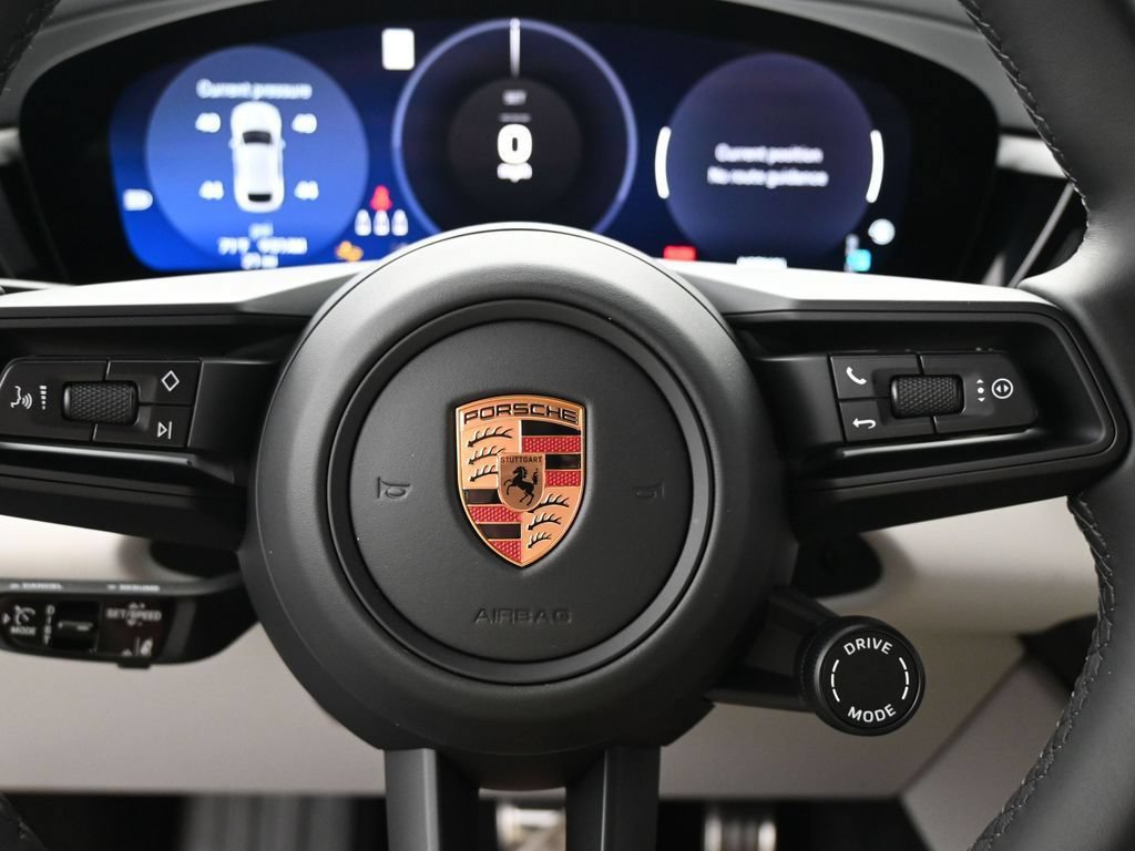 New 2025 Porsche Macan 4S Electric AWD/4WD image 20
