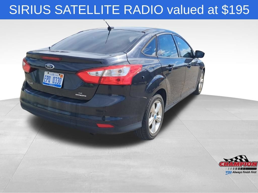 Used 2013 Ford Focus SE w/ SE Winter Pkg FWD image 5