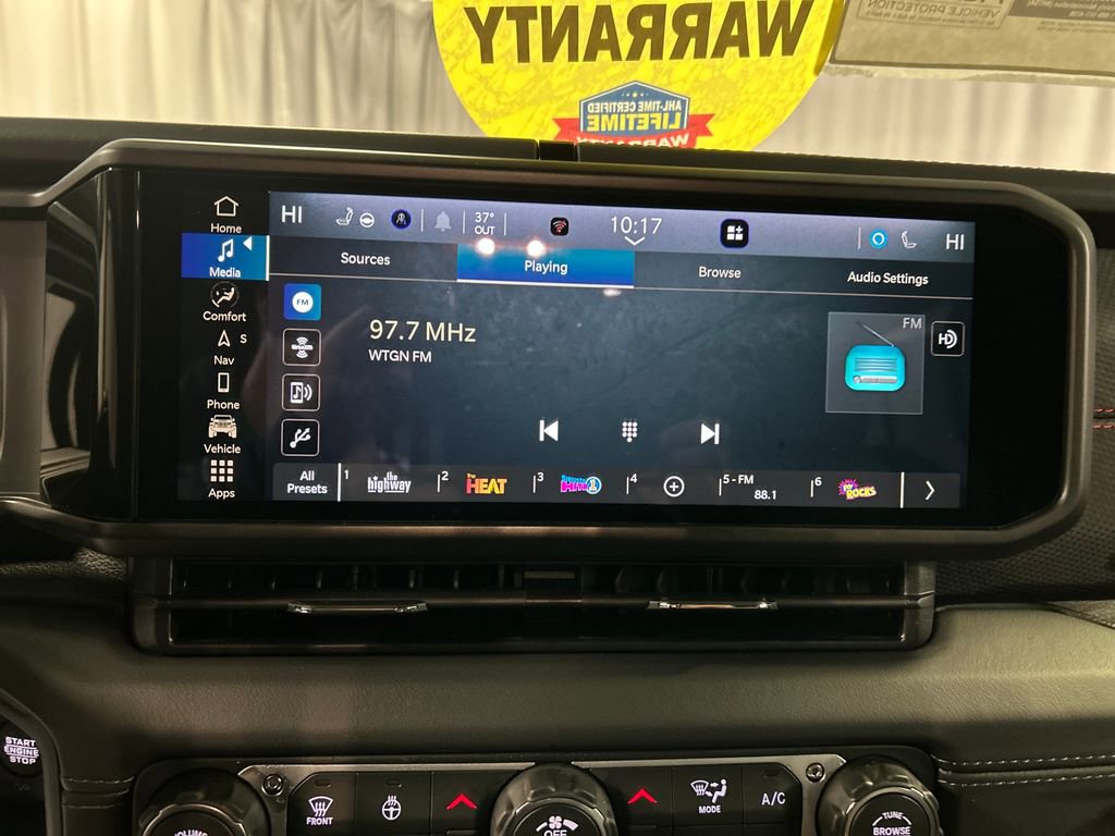 New 2026 Jeep Wrangler Sahara image 15