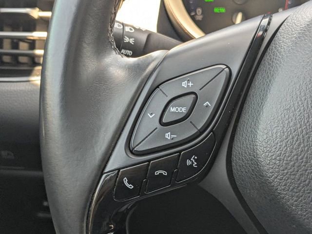 Used 2019 Toyota C-HR Limited FWD image 25